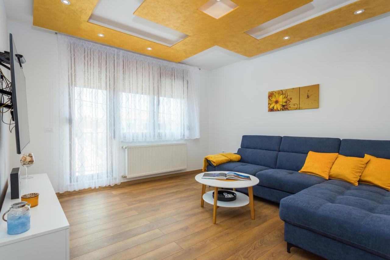 Lumalu Apartman Galižana Kültér fotó
